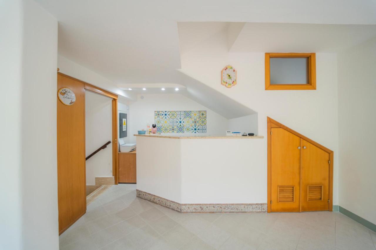 Tra I Monti Bed & Breakfast Tramonti Eksteriør bilde